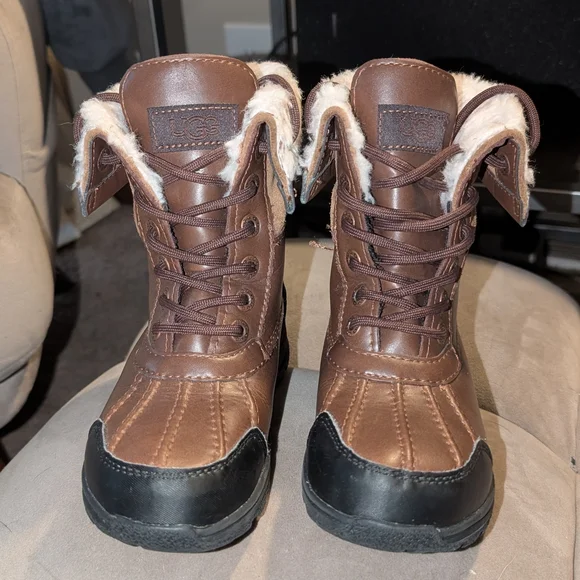 UGG Girl Brown and Black 100% Leather Boot